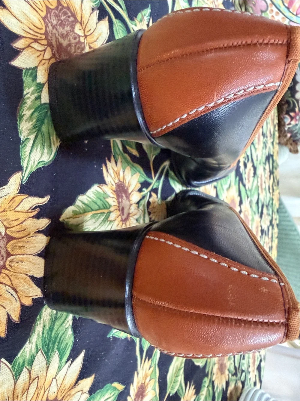 Ara Black Leather Flats with Brown Trim Germany 7g